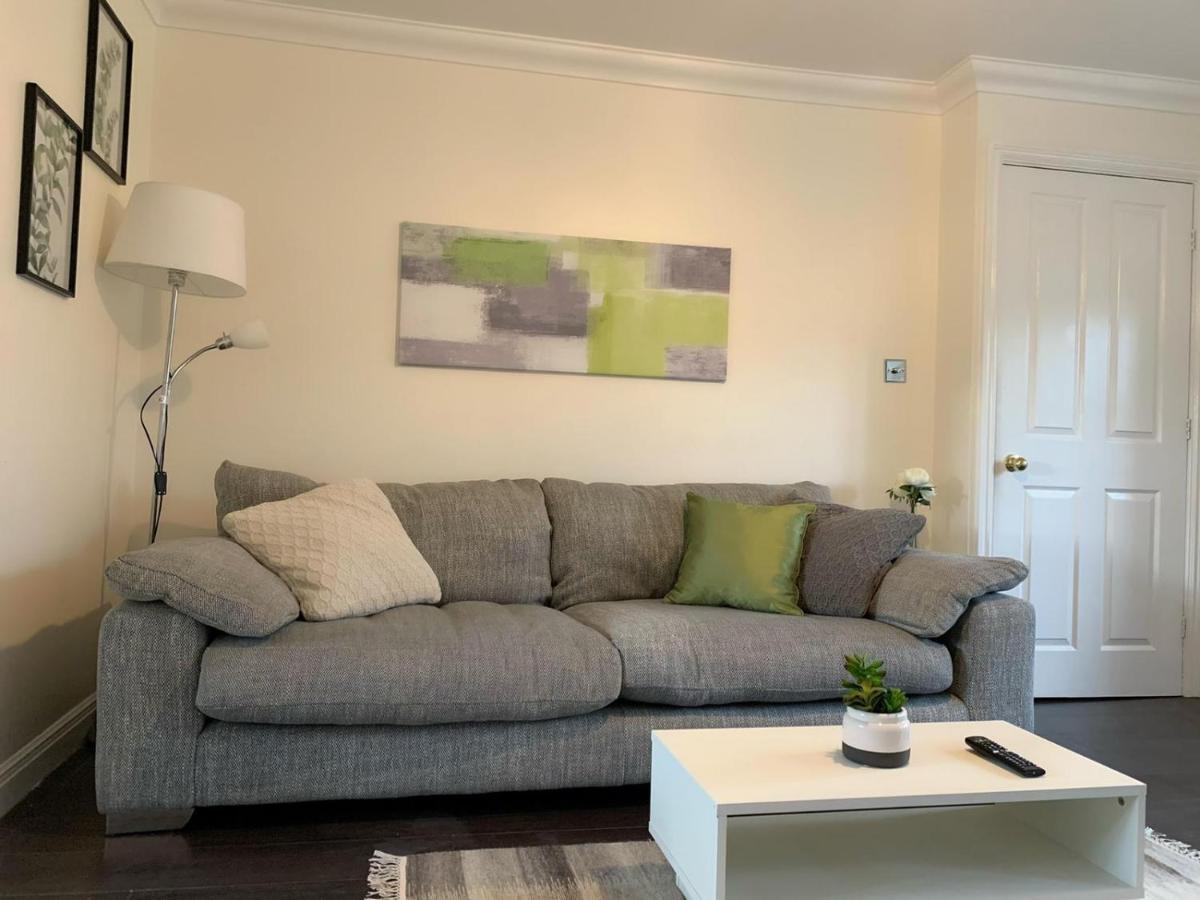 Spacious And Amazing 4 Bedroom Detached House Manchester Ngoại thất bức ảnh